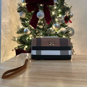 Elegant Brown and Black Women's Wallet